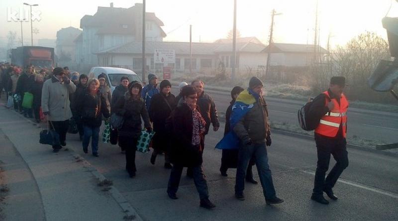 TUZLA: Radnicima isplaćene jednokratne novćane pomoći