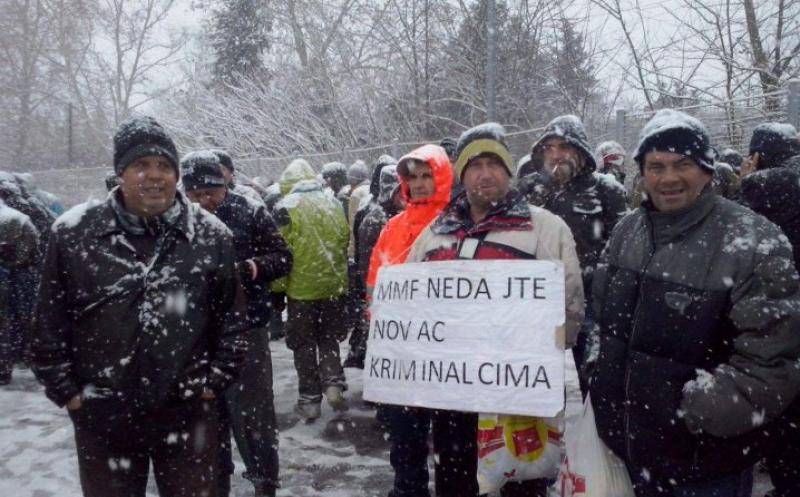 DO GRANICE I NAZAD: Tuzlanski radnici se vratili kući, ali poručili: "Ovako neće završiti"!