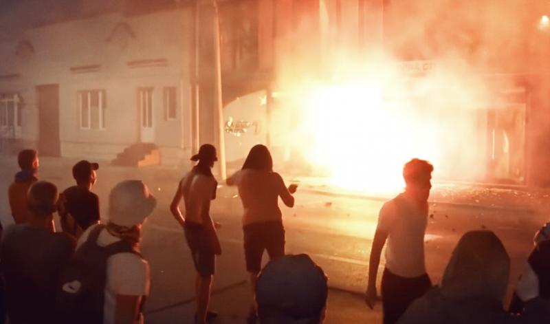 Zašto građanski protesti nisu akt bezakonja?