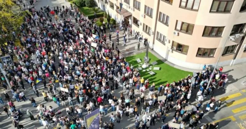 Vjerovati policiji, nažalost, odavno više nije moguće