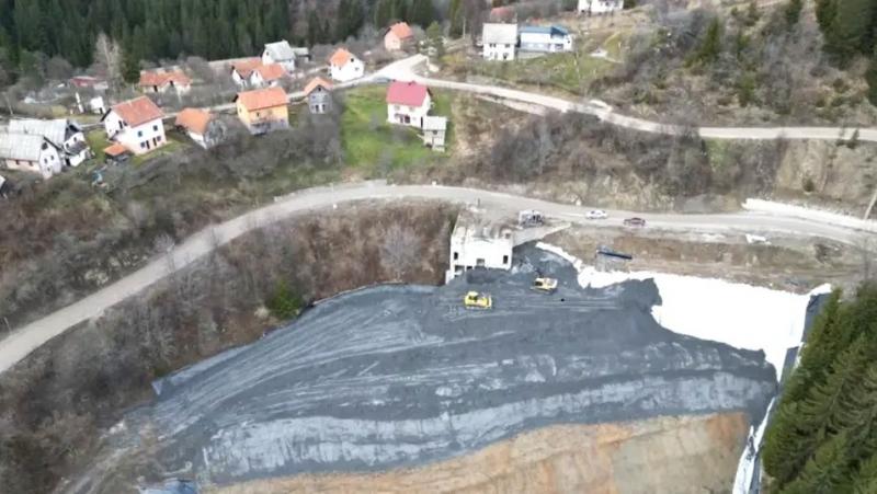 Roditelji u Varešu traže hitno testiranje djece