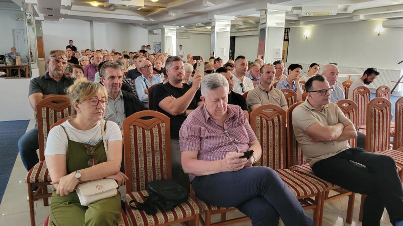 Ugroženi stanovnici poručuju: prodali ste nas, slijede protesti