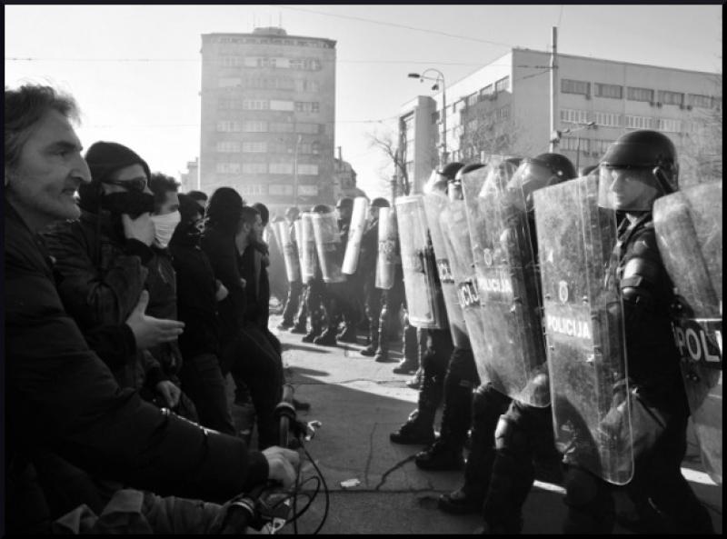 KAKO I ŠTA BIRAMO: Političko polje naselili su virusi, otporni na izbore, proteste i vatru! 